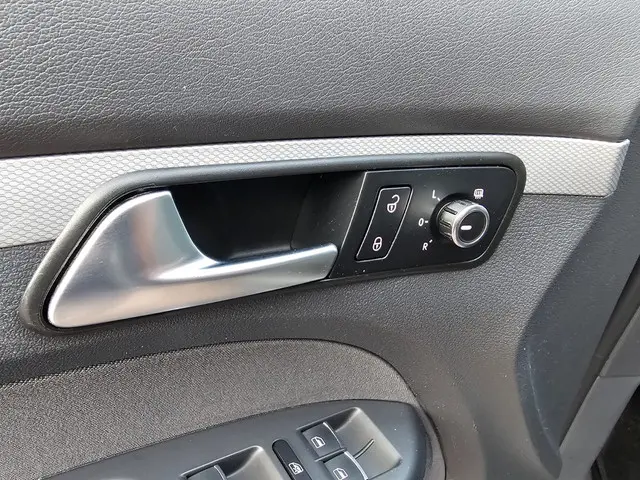 Volkswagen Touran 1.4 TSI Comfortline 2013 Benzine 28