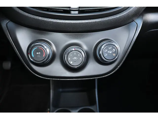 Opel KARL 1.0 ecoFLEX Edition 2018 Benzine 18