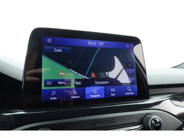 Ford Focus Wagon 1.0 EcoBoost ST Line 2019 Benzine 18