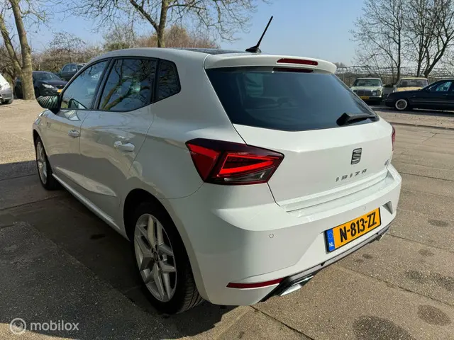 SEAT Ibiza 1.0 TGI FR Business Intense 2019 CNG 5
