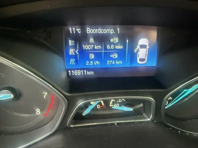 Ford Focus Wagon 1.0 Titanium 2015 Benzine 9