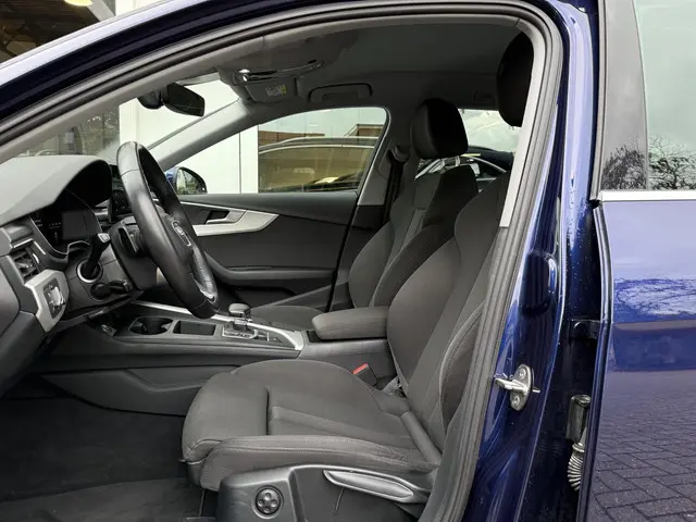 Audi A4 Avant 40 TFSI Advanced Edition 2022 Benzine 4