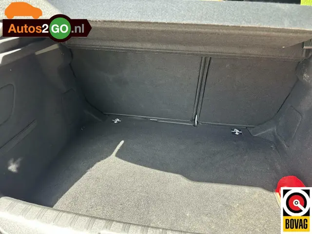 Peugeot 308 1.2 PureTech Access 2019 Benzine 21