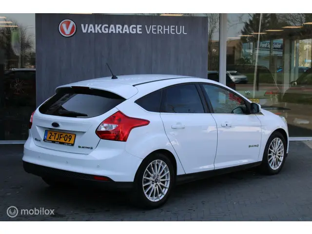 Ford Focus Titanium Electric 2014 Elektrisch 4