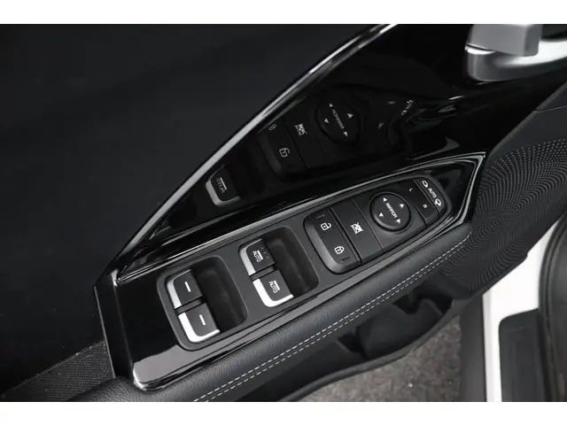 Kia Niro 1.6 GDi Hybrid DynamicLine 2020 Hybride Benzine 11