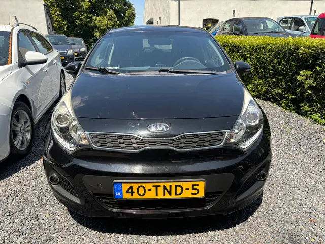 Kia Rio 2