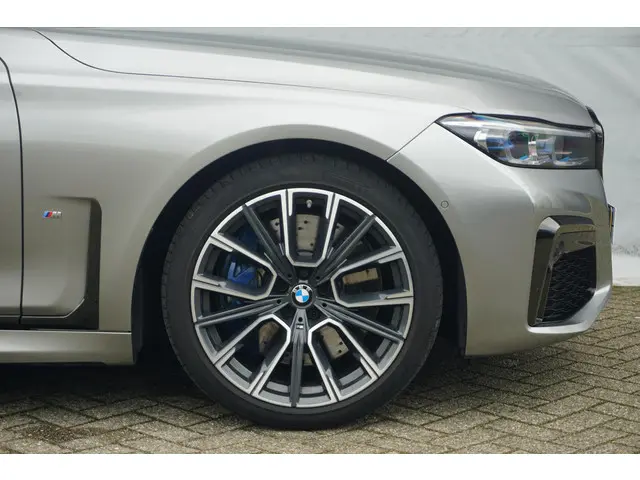 BMW 7 Serie 745Le xDrive 2019 Hybride Benzine 4