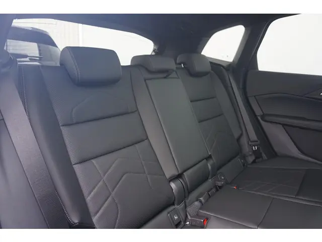 BMW 2 Serie Active Tourer 218i 2026 Benzine 11