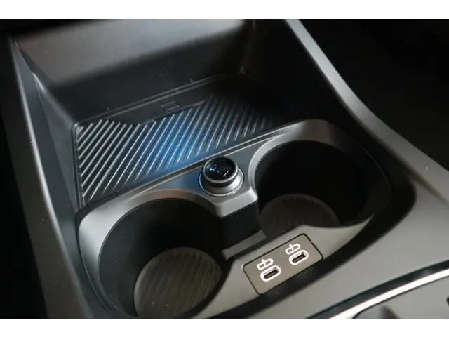 BMW 1 Serie 5-deurs 123 xDrive 2025 Benzine 19