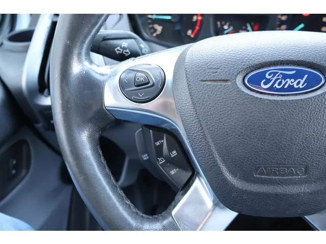 Ford Transit Custom 310 2.2 TDCI L2H1 Trend 2016 Diesel 16