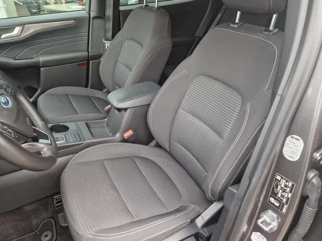 Ford Kuga 2.5 PHEV Titanium 2022 Hybride Benzine 5