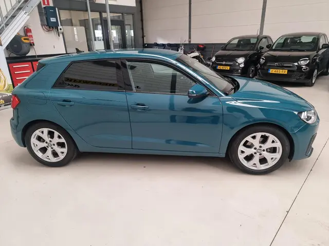 Audi A1 Sportback 30 TFSI Pro Line S 2019 Benzine 12
