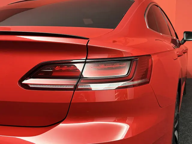 Volkswagen Arteon 2.0 TSI Business R 2018 Benzine 23