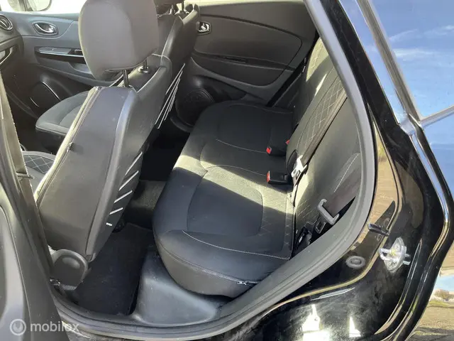 Renault Captur 1.2 TCe Dynamique automaat 2013 Benzine 8