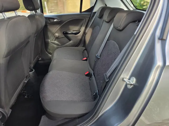 Opel Corsa 1.4 Favourite 5DRS Airco 2019 Benzine 10