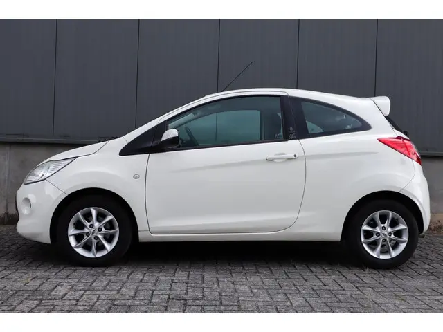 Ford Ka Ford Ka 1.2 Champions Edition 2012 Benzine 3