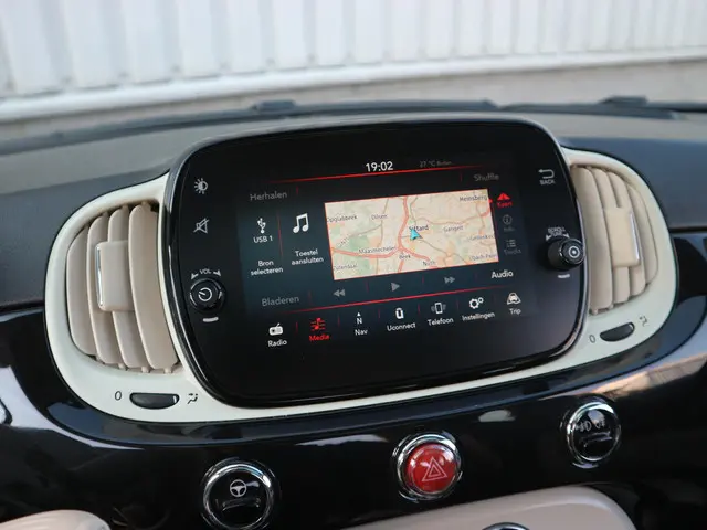 Fiat 500 1.0 Hybrid Dolcevita 2020 Benzine 15