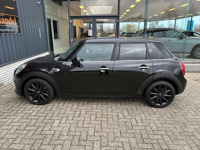 MINI One Mini 1.2 Chili Business *pano 2016 Benzine 6