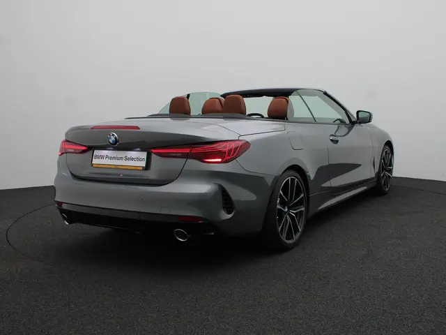 BMW 4 Serie Cabrio 430i xDrive 2024 Benzine 2