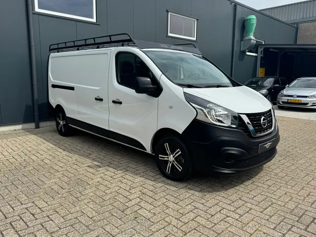 Nissan NV300 * L2H1 * Airco * Trekhaak * Imperiaal * 2019 Diesel 30