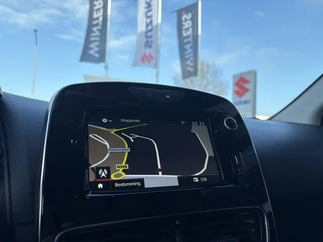 Renault Clio Estate 0.9 TCe Intens 2019 Benzine 18