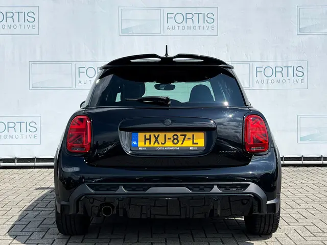 MINI Cooper Mini 1.5 John Cooper Works 2022 Benzine 10