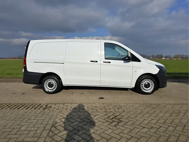 Mercedes-Benz Vito 114 CDI L2 H1 2022 Diesel 8