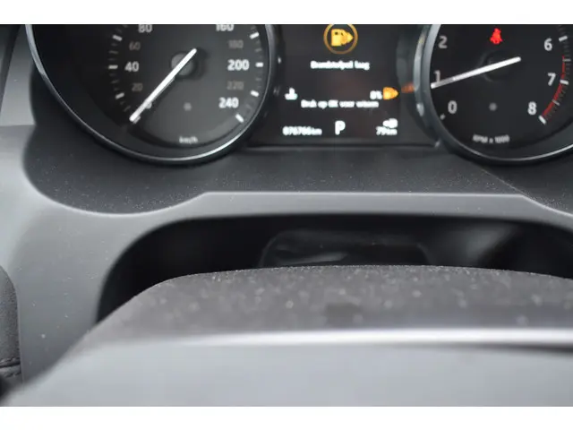 Land Rover Range Rover Evoque 240 Si4 SE 2016 Benzine 18