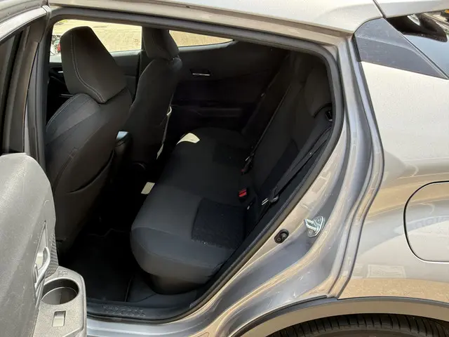 Toyota C-HR 1.8 Hybrid Business Plus 2020 Hybride Benzine 9
