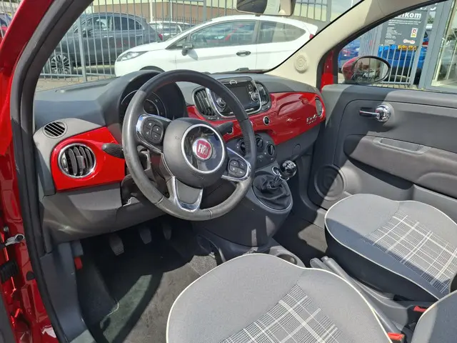 Fiat 500 1.2 Lounge Cabrio 2016 Benzine 13