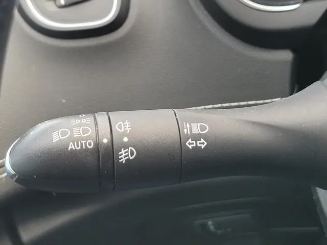 Renault Scénic 1.3 TCe Bose 2019 Benzine 34