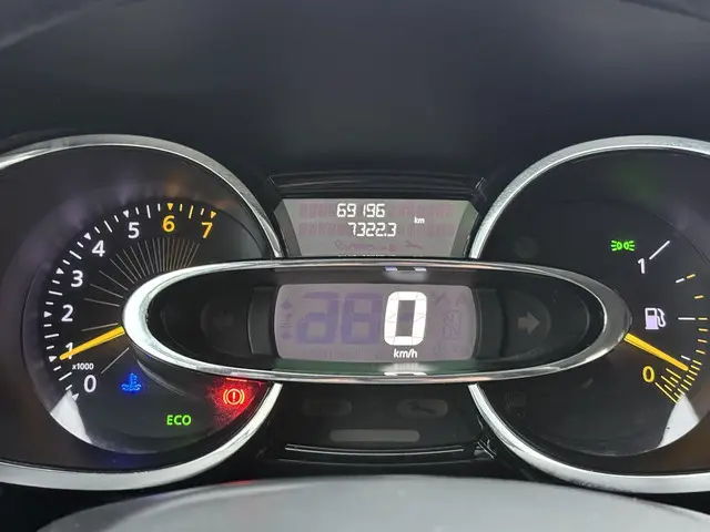 Renault Clio 0.9 TCe Expression 2013 Benzine 4