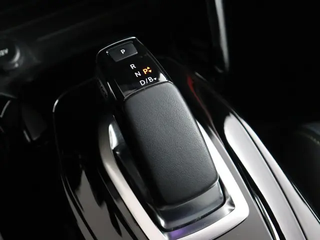 Peugeot e-208 EV GT 350 50 kWh 2020 Elektrisch 25