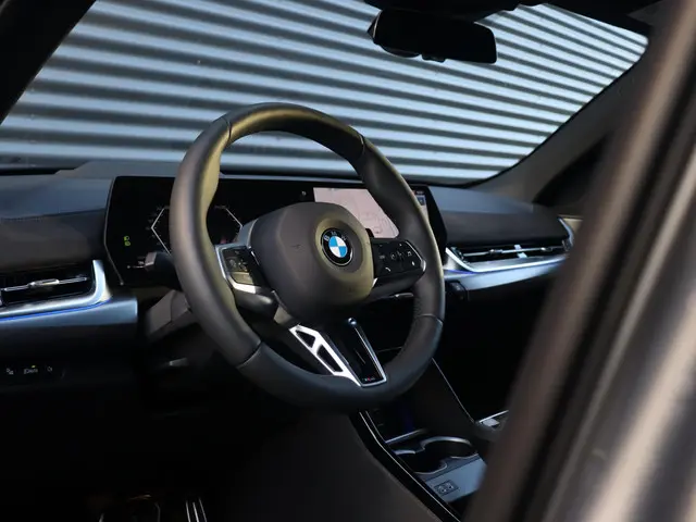 BMW X2 sDrive20i 2026 Benzine 16