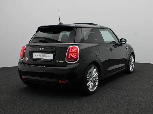 MINI Electric Yours 2023 Elektrisch 2