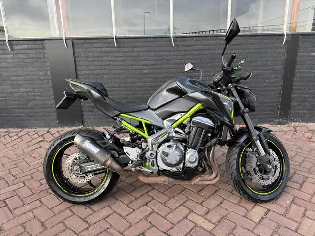 Kawasaki Z900 Naked ABS 2019 Benzine 3