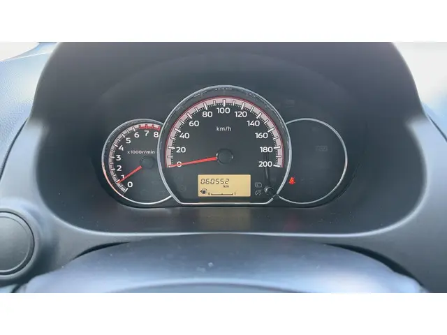 Mitsubishi Space Star 1.2 Intense 2021 Benzine 9
