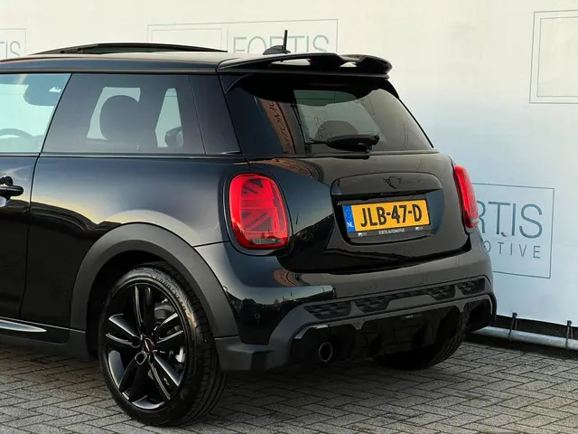 MINI Cooper Mini 1.5 John Cooper Works 2022 Benzine 13