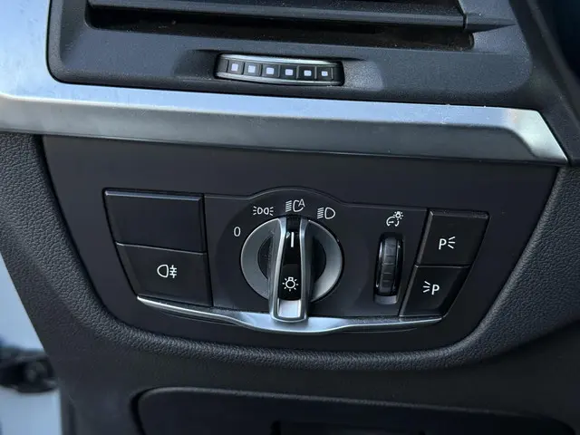 BMW X3 xDrive30e 2023 Hybride Benzine 34