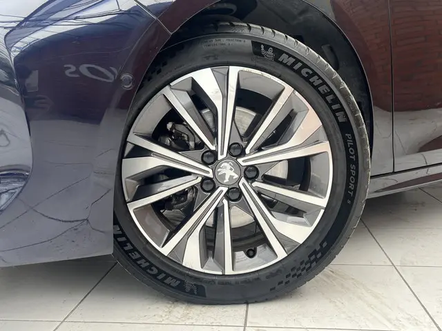 Peugeot 508 SW PureTech 130 Allure Pack 2021 Benzine 4