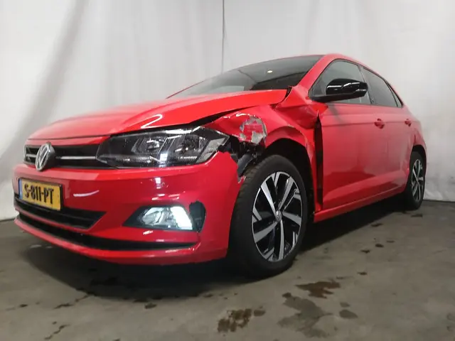 Volkswagen Polo 2