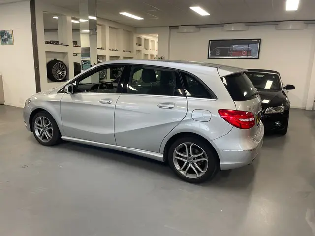 Mercedes-Benz B-Klasse 3