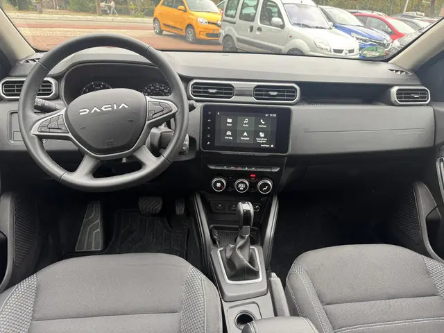 Dacia Duster 1.3 TCe 150PK EDC Journey 2024 Benzine 12
