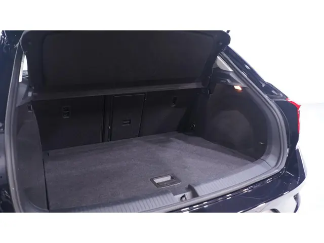 Volkswagen T-Roc 1.5 TSI Style 2021 Benzine 17