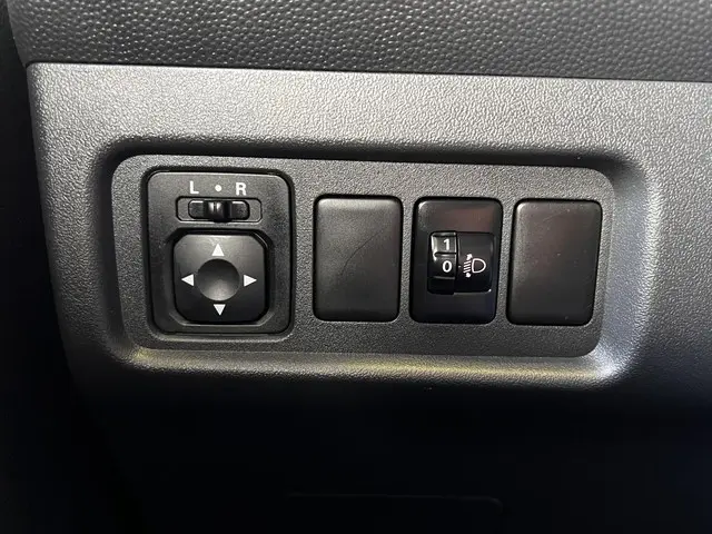 Mitsubishi Space Star 1.2 Intense 2022 Benzine 31