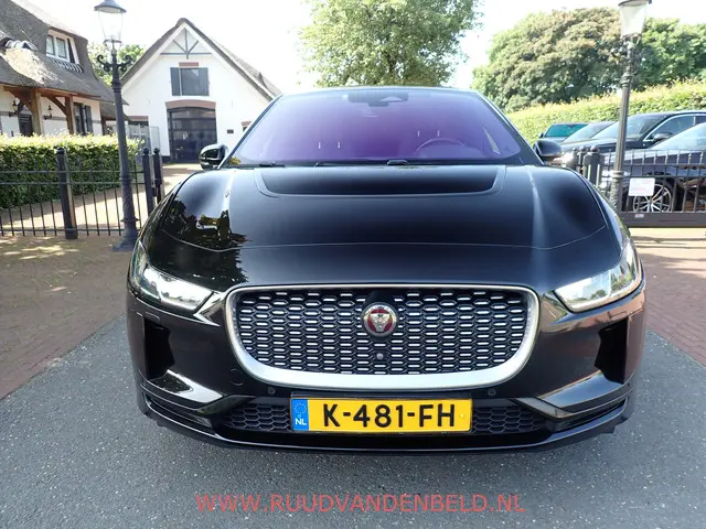 Jaguar I-PACE 2