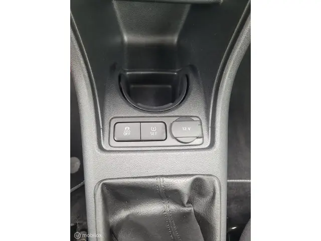 Volkswagen up! 1.0 BMT high up! clima,lm. 2019 Benzine 14