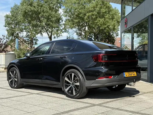 Polestar 2 Aut. Long Range AWD Dual Motor 2021 Elektrisch 4