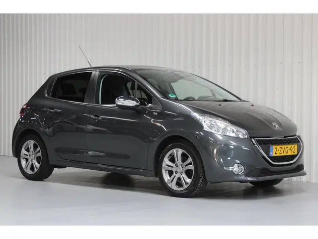 Peugeot 208 1.2 PureTech Style Pack Plus 2015 Benzine 5