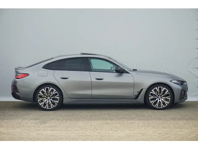 BMW i4 M50 2023 Elektrisch 3